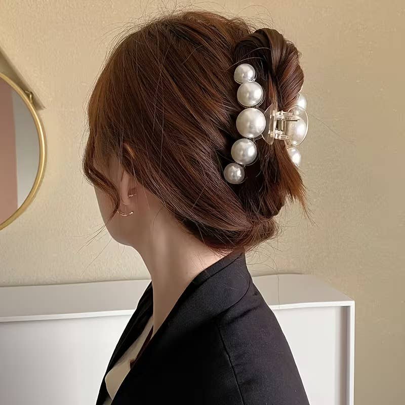 Pearl Large Hair Clip