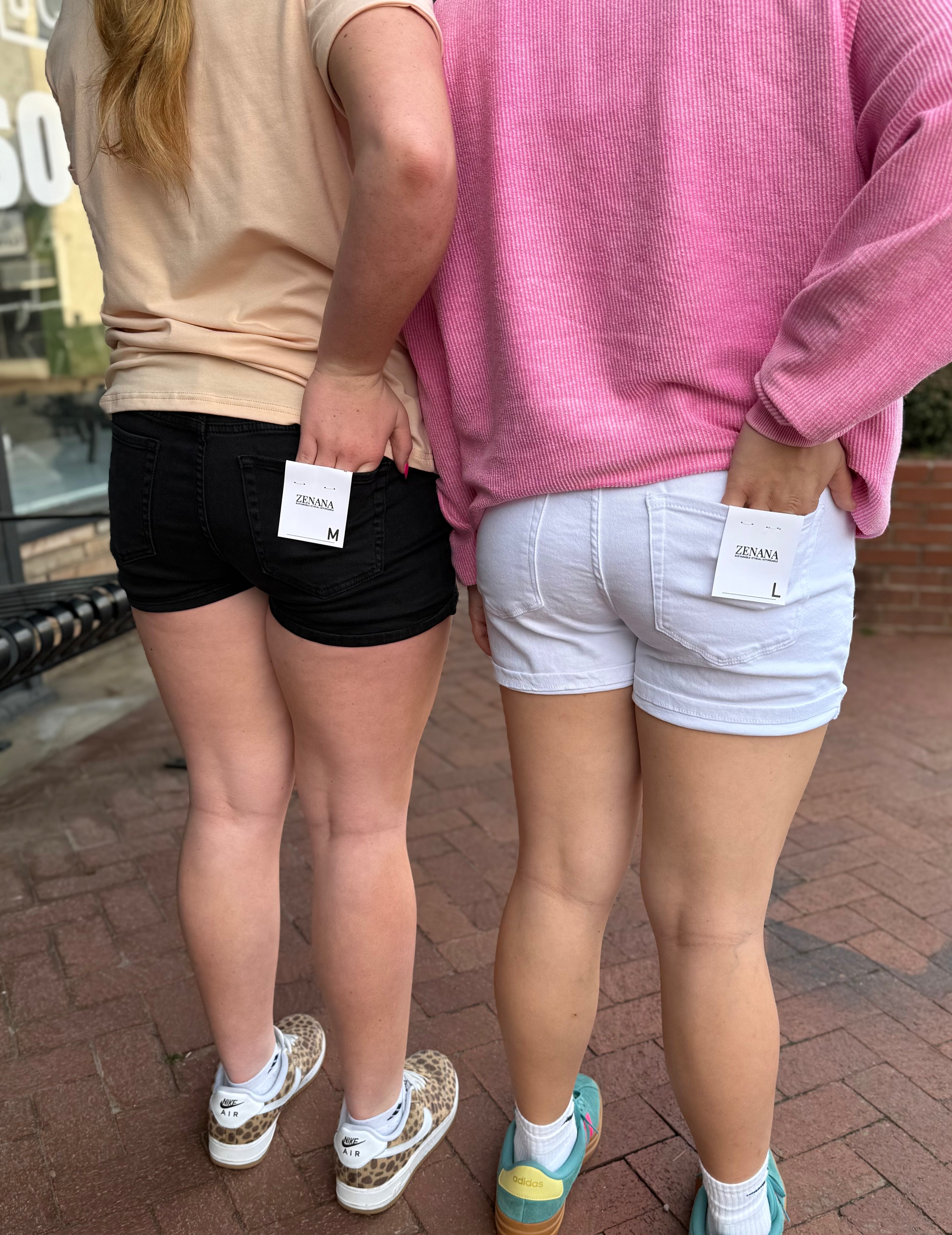 CUFFED SHORTS