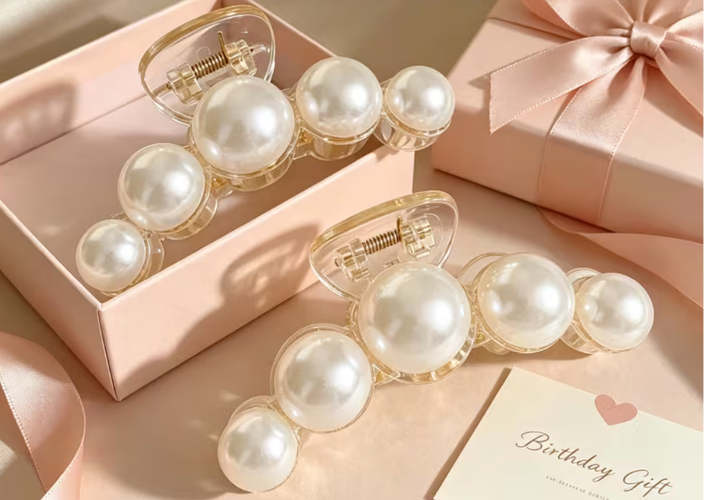 Pearl Large Hair Clip
