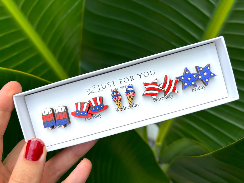 ❤️Patriotic Red, White and Blue Stud Earring Box